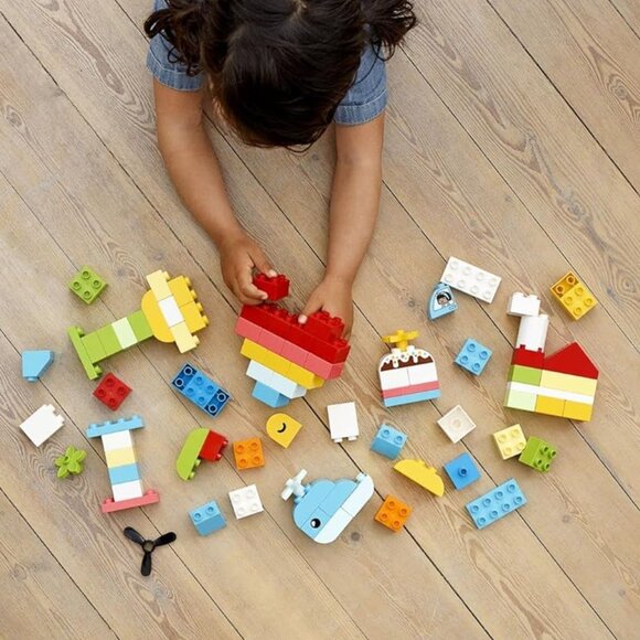 Lego DUPLO Heart Box (80 Pieces)10909 First Building Playset Brand New - Picture 4 of 12